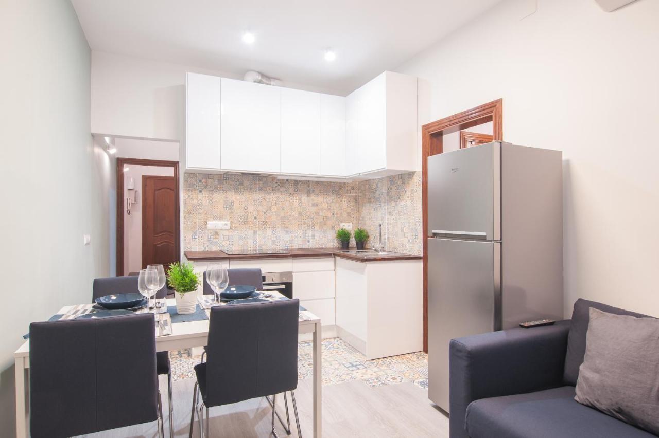 Db Nice Apartment Sagrada Familia Barcelona Exterior photo